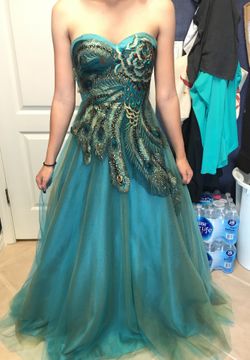 Windsor prom dress size 2