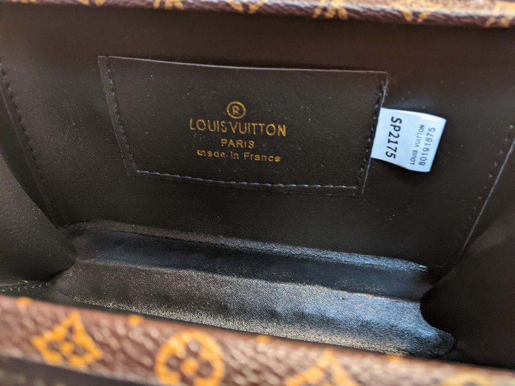 Louis Vuitton Reverse Monogram Petite Malle Bag Pre-owned for Sale