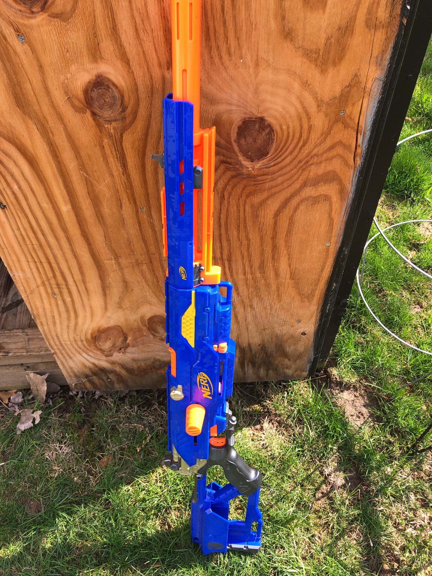 Nerf Gun with clips