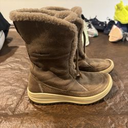 Woman’s Ecco