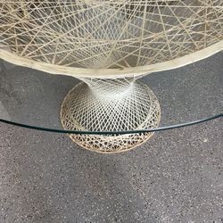 Beautiful Light And Airy 48”round Dining Table!