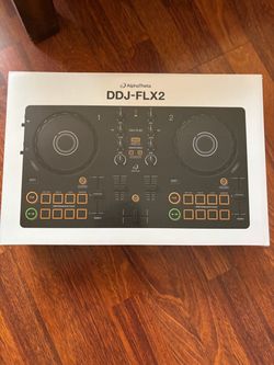 AlphaTheta DDJ FLX 2