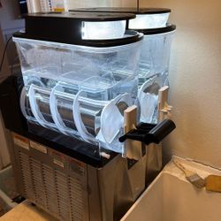Bunn Ultra-2 Commercial Slushy / Granita Machine – Excellent Condition – $1,000 OBO 