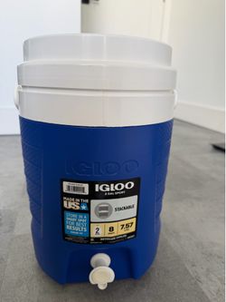 Igloo 2-Gallon Sports Beverage Cooler – Majestic Blue