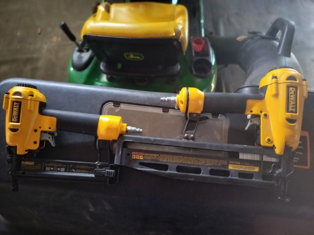 16 Gauge Finish nailer and 18 Gauge brad nailer