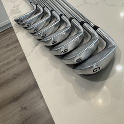 PXG Gen 5 XP / 4-GW  reg flex/ new align grips plus extras