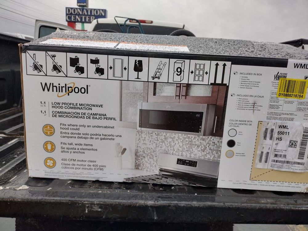 Whirlpool Low Profile Microwave/Vent hood New