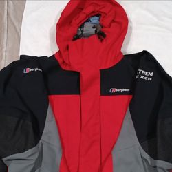 Berghaus Extrem XCR Hooded Jacket Size M