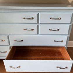 Drexel Legacy cherry 10 drawer Dresser