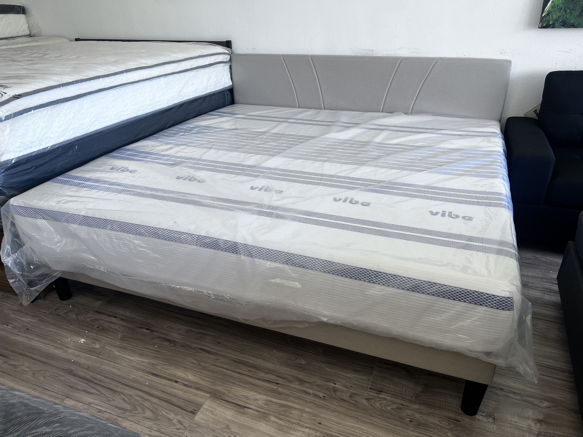 New Amazing 12” Inch King Size Cooling Gel Infused Mattress ⭐️ Shop Now Pay Later⭐️ $0 Down ⭐️