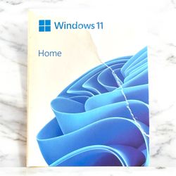 Windows 11 Home (USB Retail) – basically new