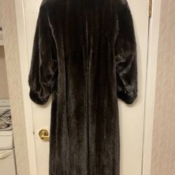 Full Length Women’s Mink Coat 