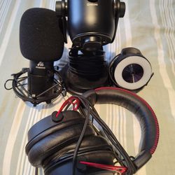 Podcasting Equipment 