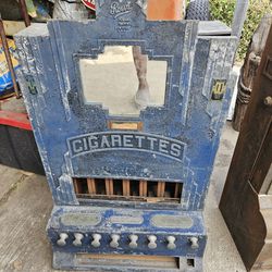 Antique  Rowe  " Aristocat " Cigarette Machine 