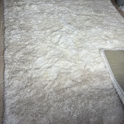 C A R P E T    WHITE. Carpet White White!