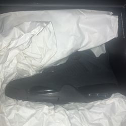 Jordan Black Cats 2025 Men’s Size 8