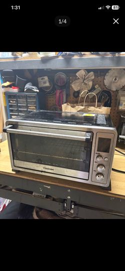 LOW PRICE MOVING- $350 RETAIL TOASTER OVEN AIR FRYER