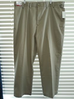 IZOD American Chino Wrinkle Free Men's Flat Front Classic Pant Size 44x30