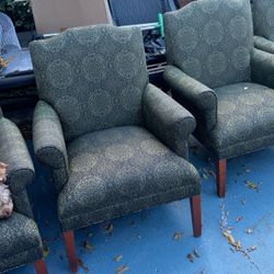 Free. 6 living room chairs
