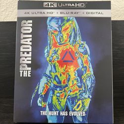 The Predator 4K + Blu-Ray Target Exclusive Art Book