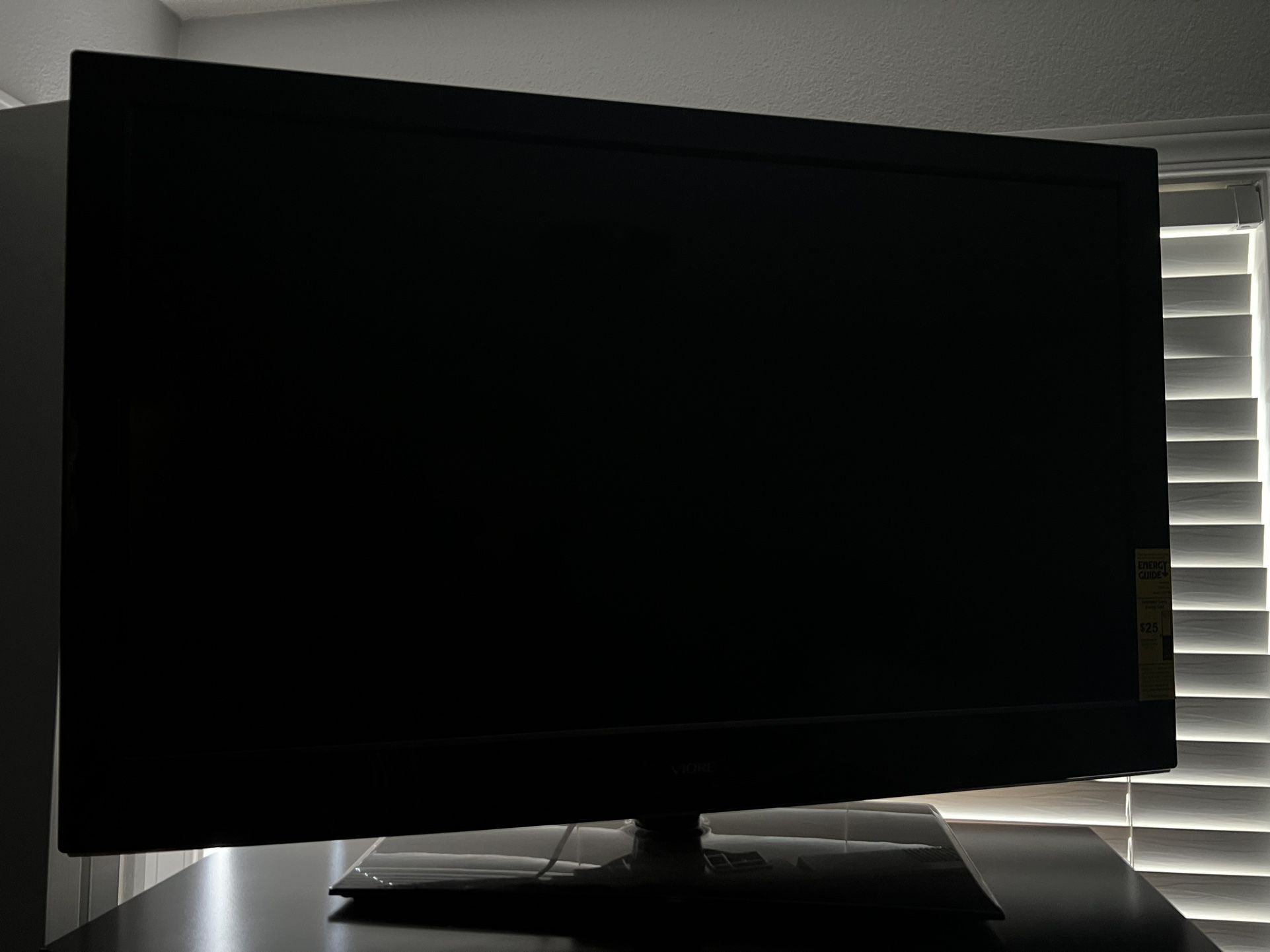 Viore 32 Inch TV