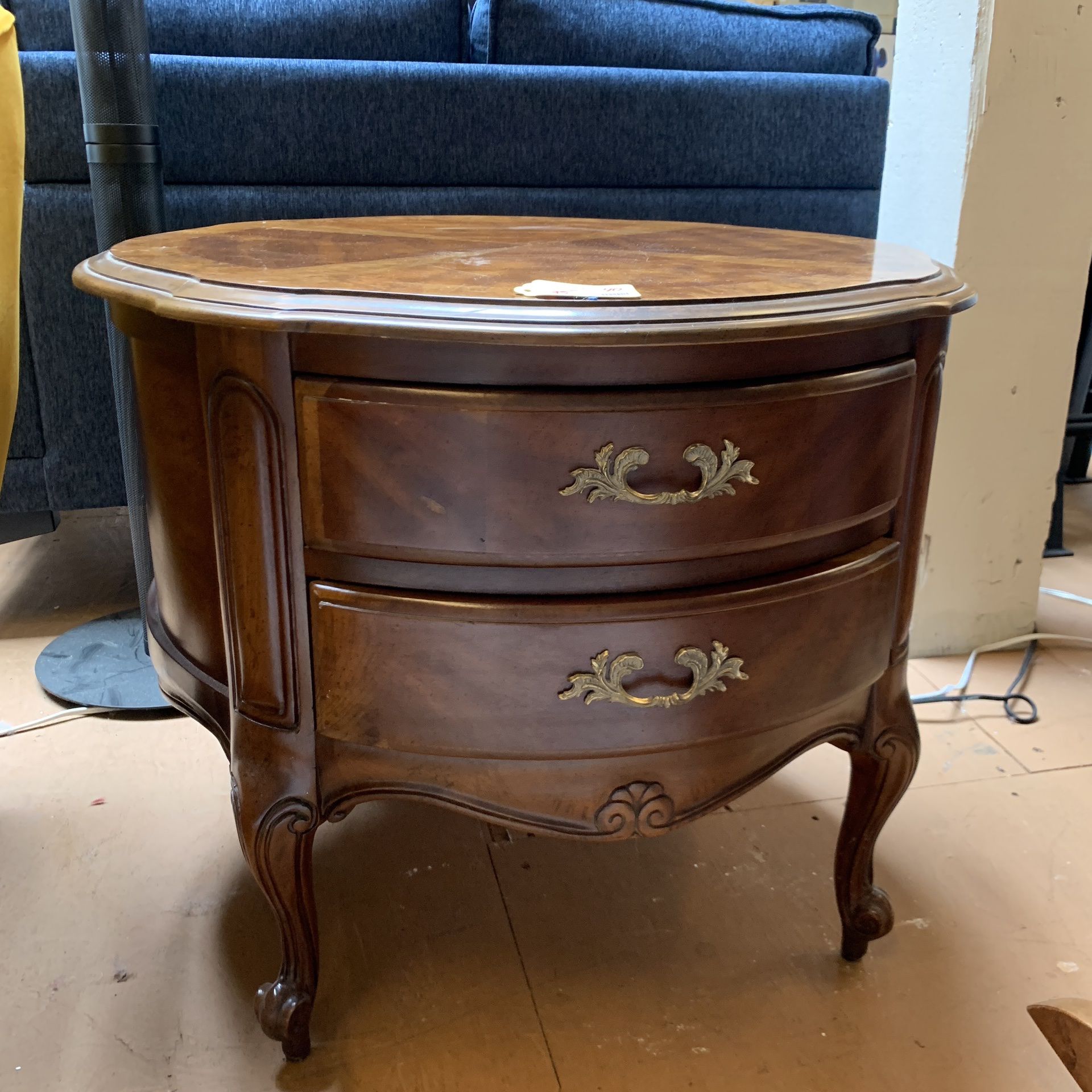 Round Wood Side Table w/ Drawer