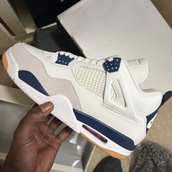 Jordan 4 Sb NAVY 10.5
