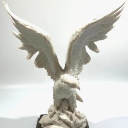 A Belcari Porcelain Eagle 1985 Dear