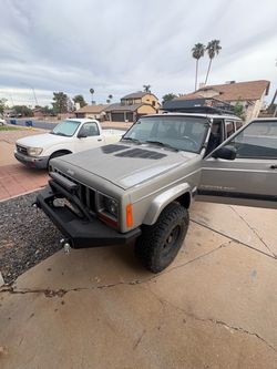 2000 Jeep Cherokee