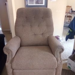 Recliner No Rips Free