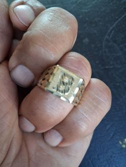 10k Yellow gold ring