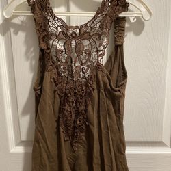 Size Small Women’s Top Brown