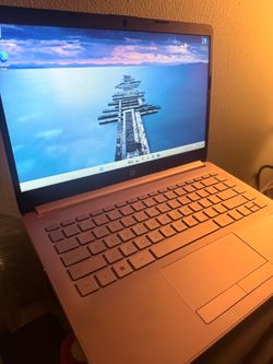 Hp laptop 14” rose gold