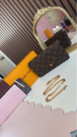 Women’s purse