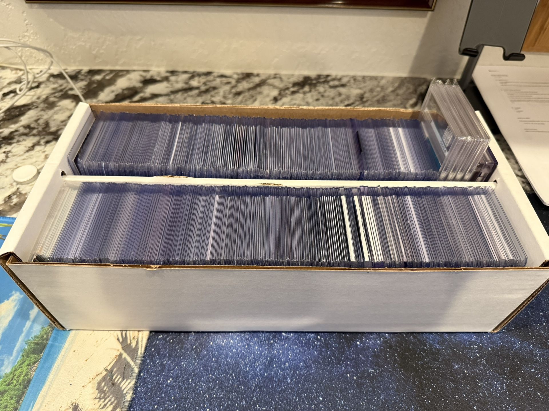 Football & Baseball Card Lot