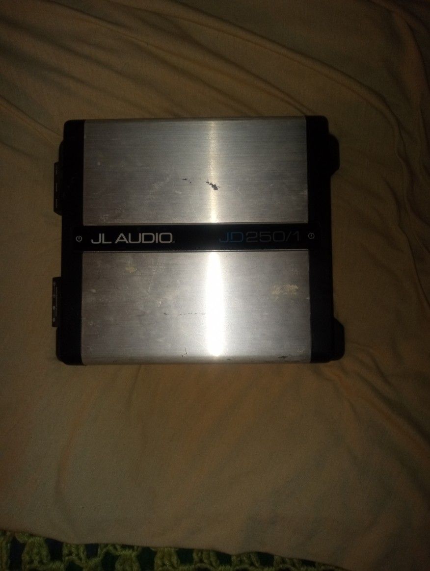 Jl Audio Amplifier 