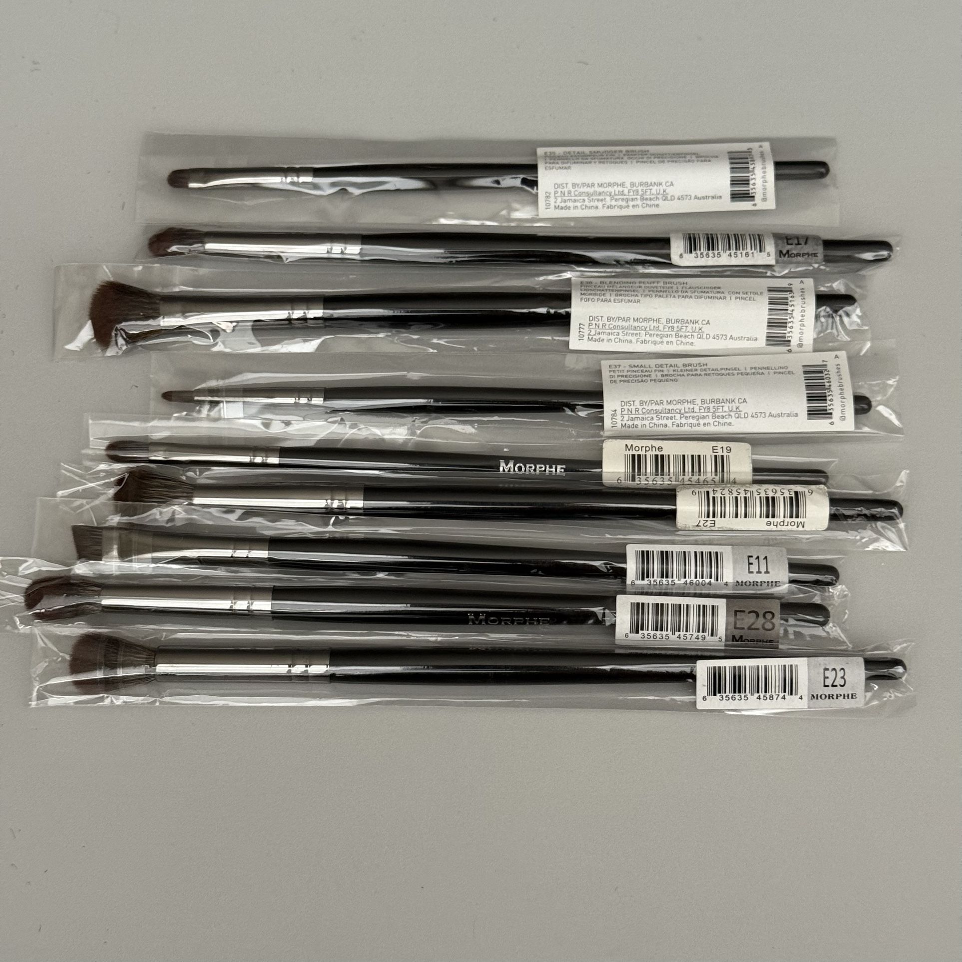 Morphe | Makeup Brush with Black Handles, New