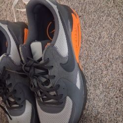 Nike Air Max Men's 8.5 