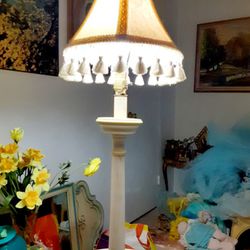 Floor Lamp With Night Table 