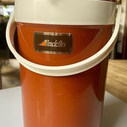 Vintage Aladdin Rust Pump•A•Drink Jug, 2 Liters