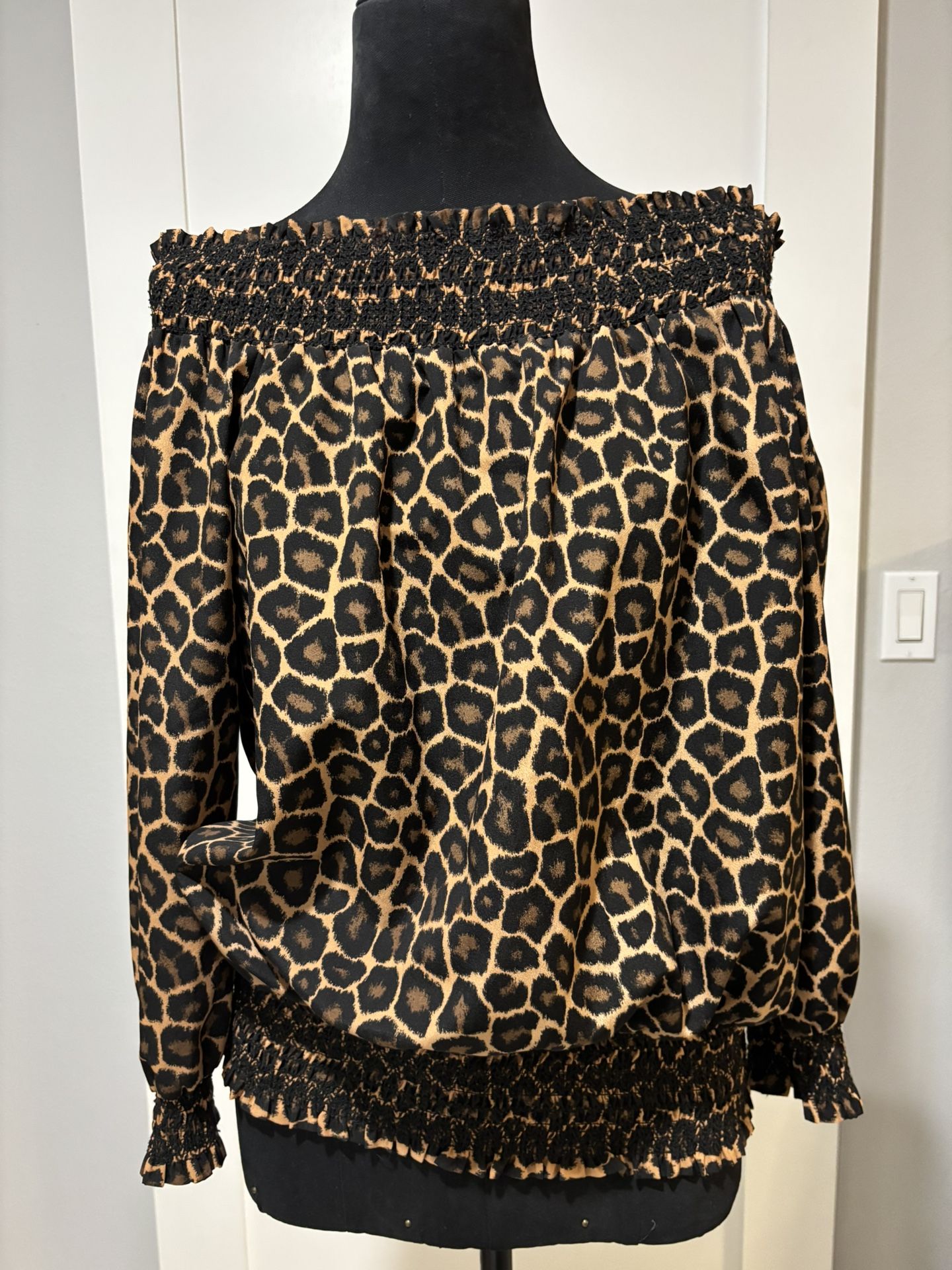 Women’s Blouse