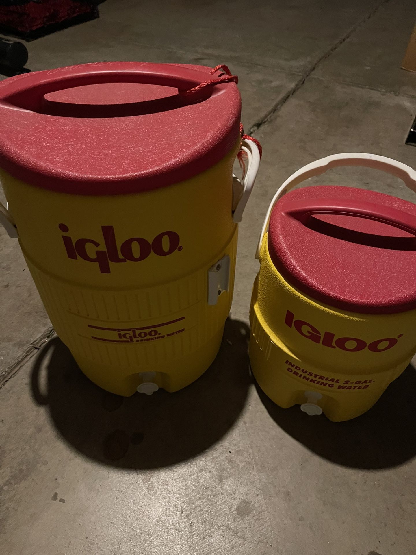 Igloo Gallons