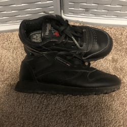 Reebok Size 8 For Kids 