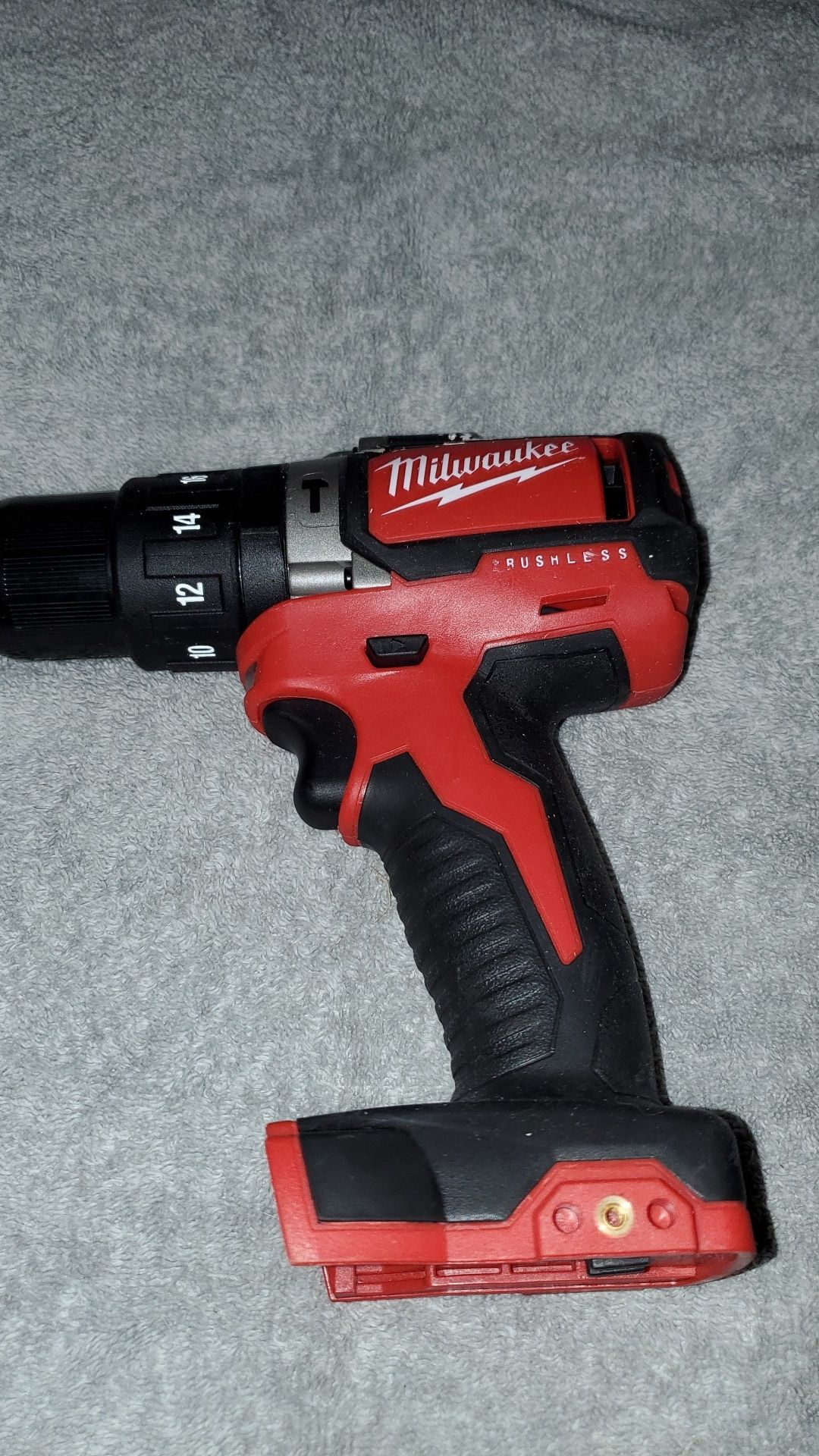 Milwaukee 1/2" Hammer Drill/Driver "NEW"