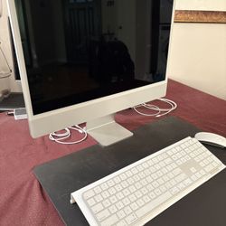 iMac 2024 M3 16GB 24”