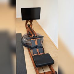 Ergatta Lite, Water Resistance, Built-in Display - Like New - 2021 – Fairfax County, VA