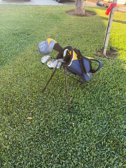 Left Hand Top Flight Junior Golf Clubs