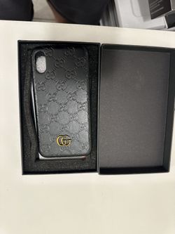 iphone xs case no trades read description