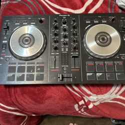 Mac Computer With Music And Mixer Programs