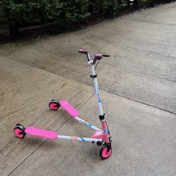 Squiggle Wiggle Scooters (2 quantity)